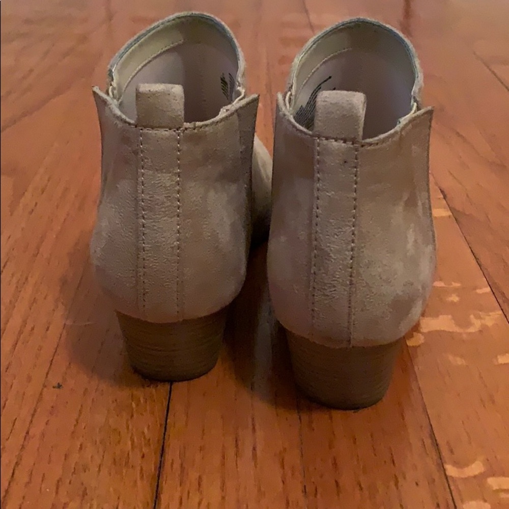 Booties - Picture 3 of 6